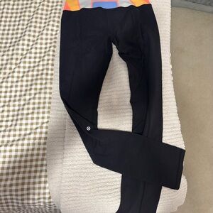 Lululemon reversible straight leg legging